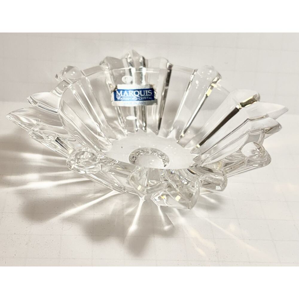 Vintage Waterford Mohegan Sun Crystal Dish Bowl 5 x 1.5” Holiday Party Nut Candy